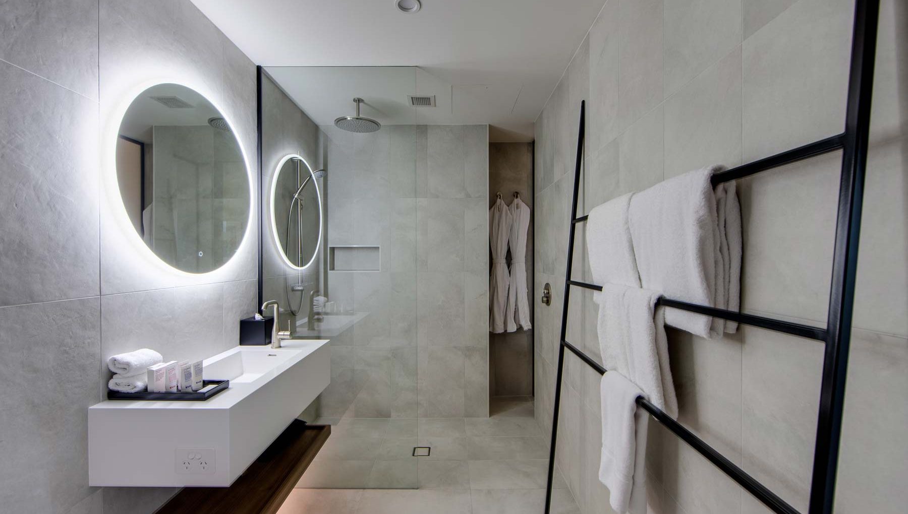 River Studio King - Bathroom - Oval Hotel