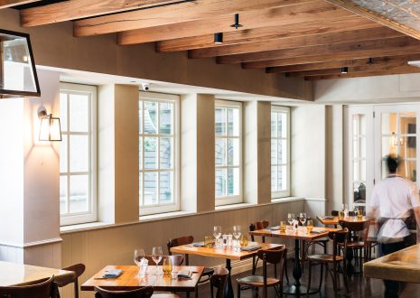 Le Petit Flot Restaurant