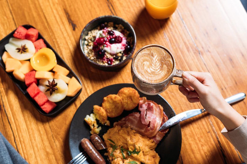 Breakfast at Le Petit Flot