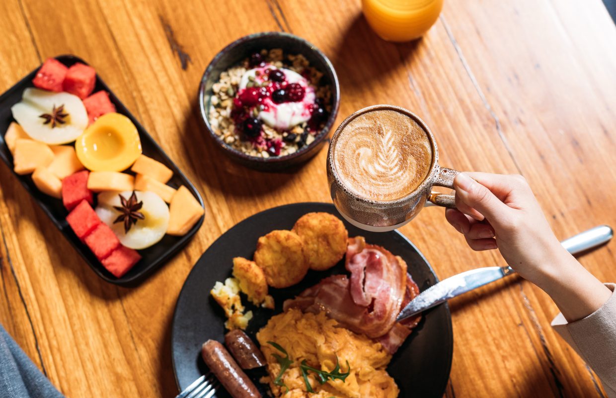 Breakfast at Le Petit Flot