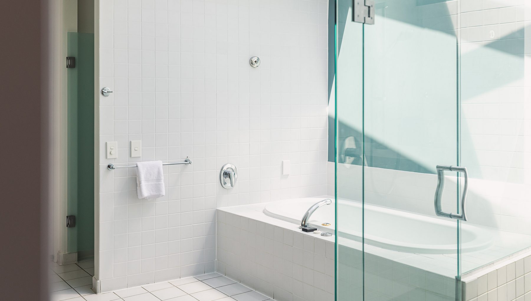 Deluxe King Villa Bathroom