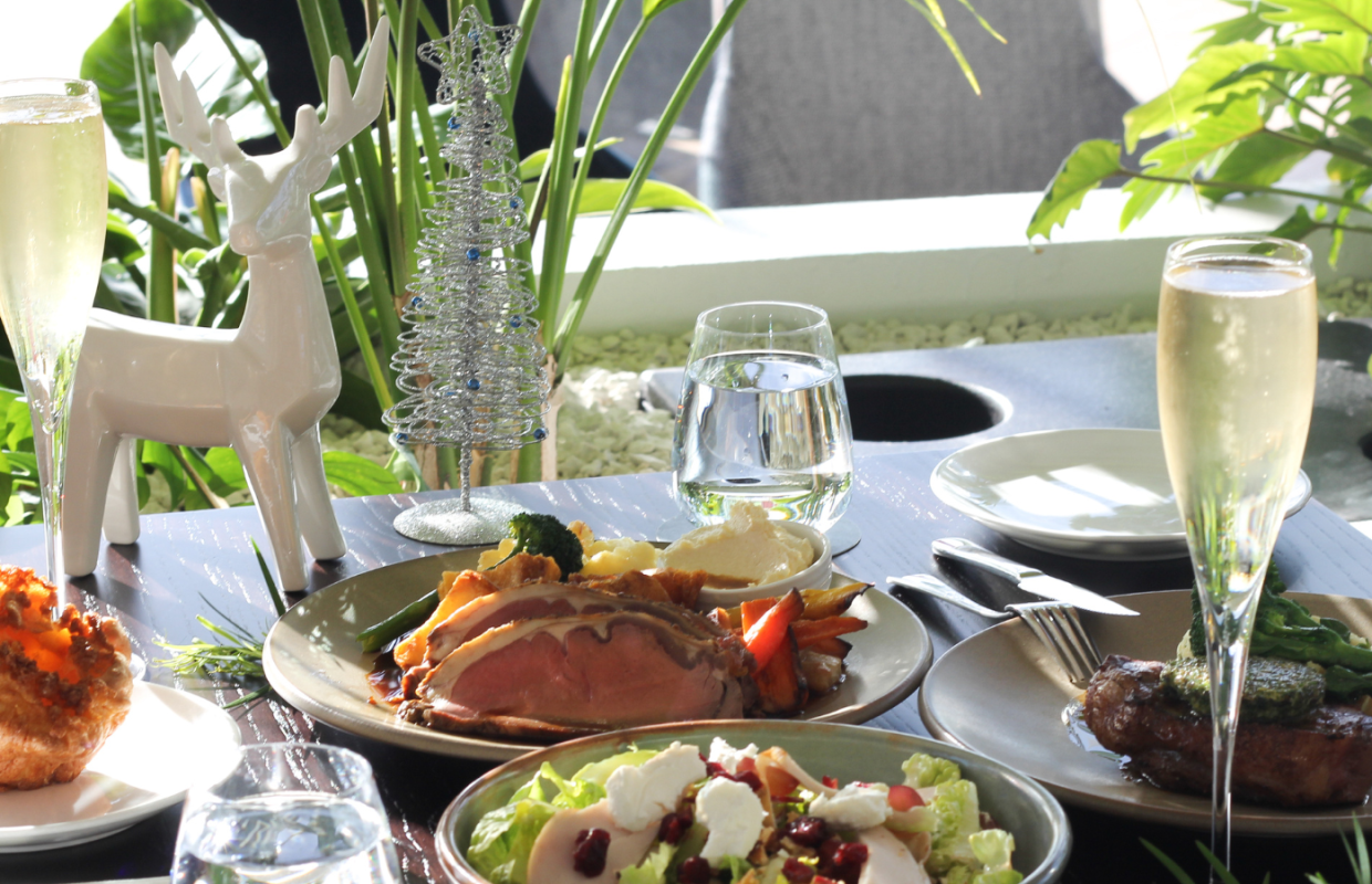 Christmas Day Buffet Lunch at Nineteen Restaurant