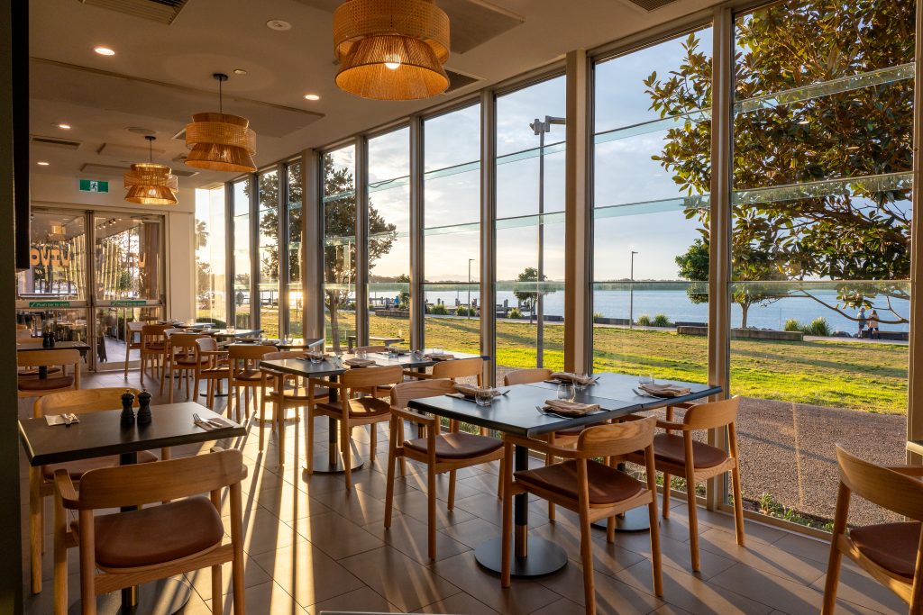 Vivo Bar & Table