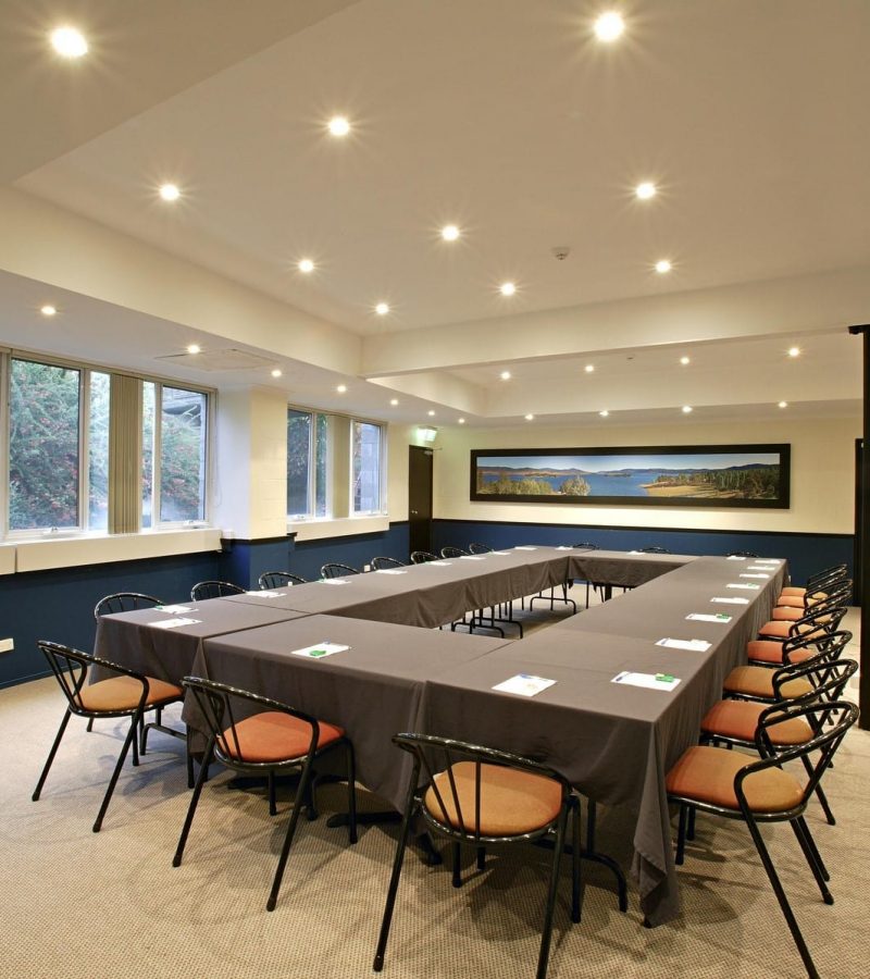 Lakes Conference Room