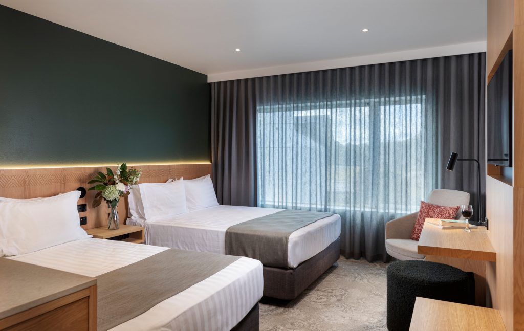 Deluxe Queen Double Room - Image 1