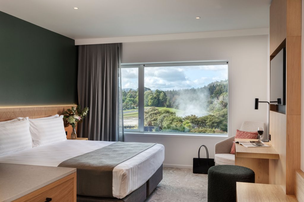 Deluxe King Pool View Room - Image 1