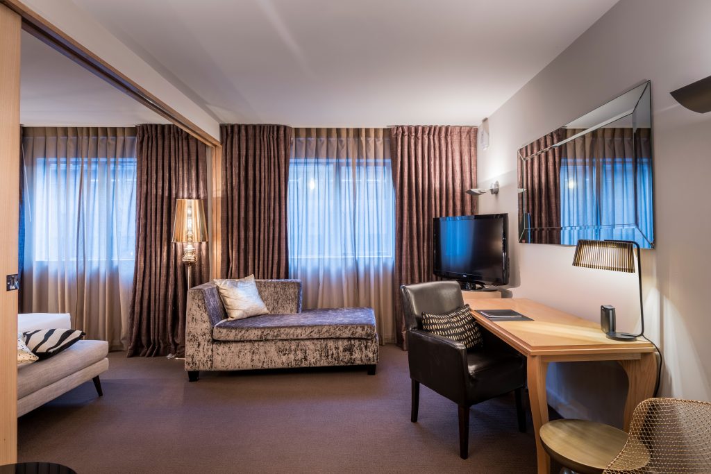 Studio Apartment Accessible - Image 2