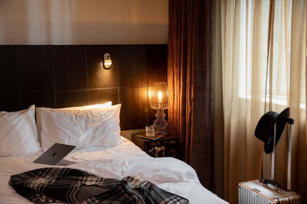 One Bedroom Apartment - Image 1