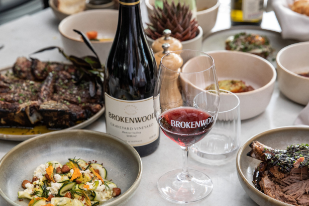 Eat and drink the best food and wine in the Hunter Valley at Brokenwood Wines.
