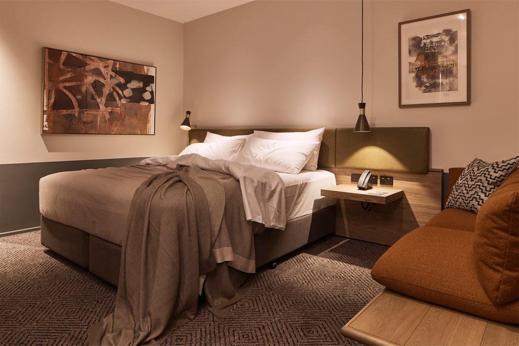 Rydges Superior Room - Image 1