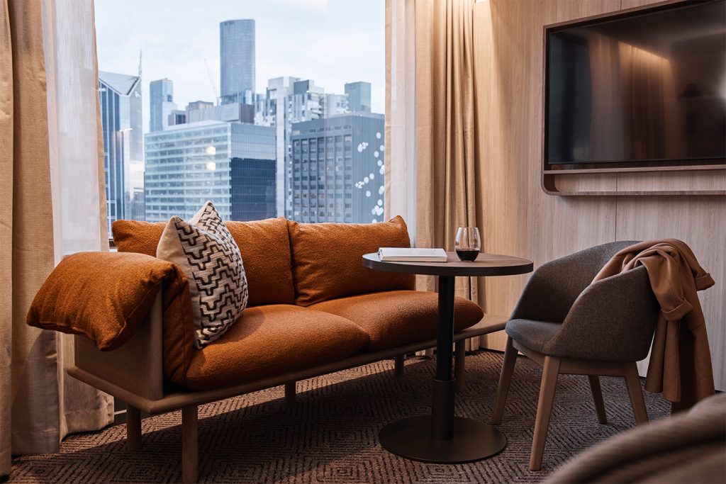 Rydges Deluxe Corner King - Image 3