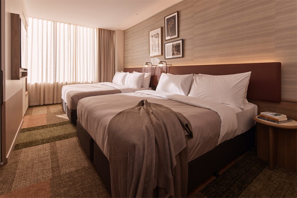 Rydges Twin King Suite - Image 1