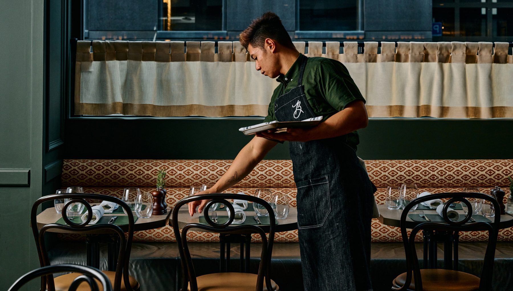 Bossley Bar & Restaurant | Venue | Rydges Melbourne Hotel