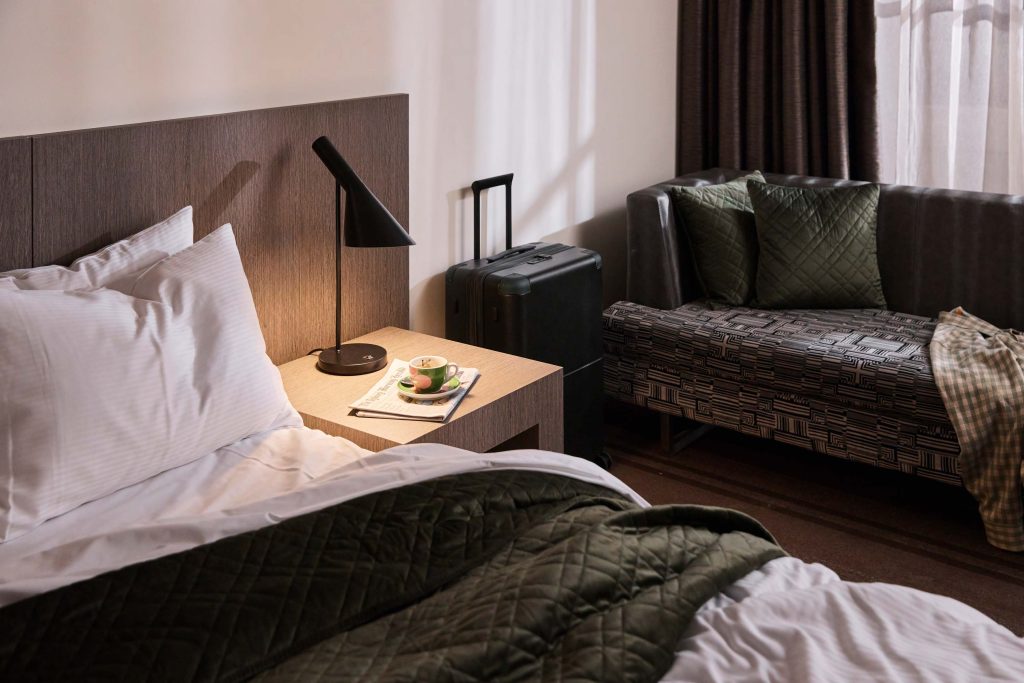 Executive King Balcony Room - Image 3
