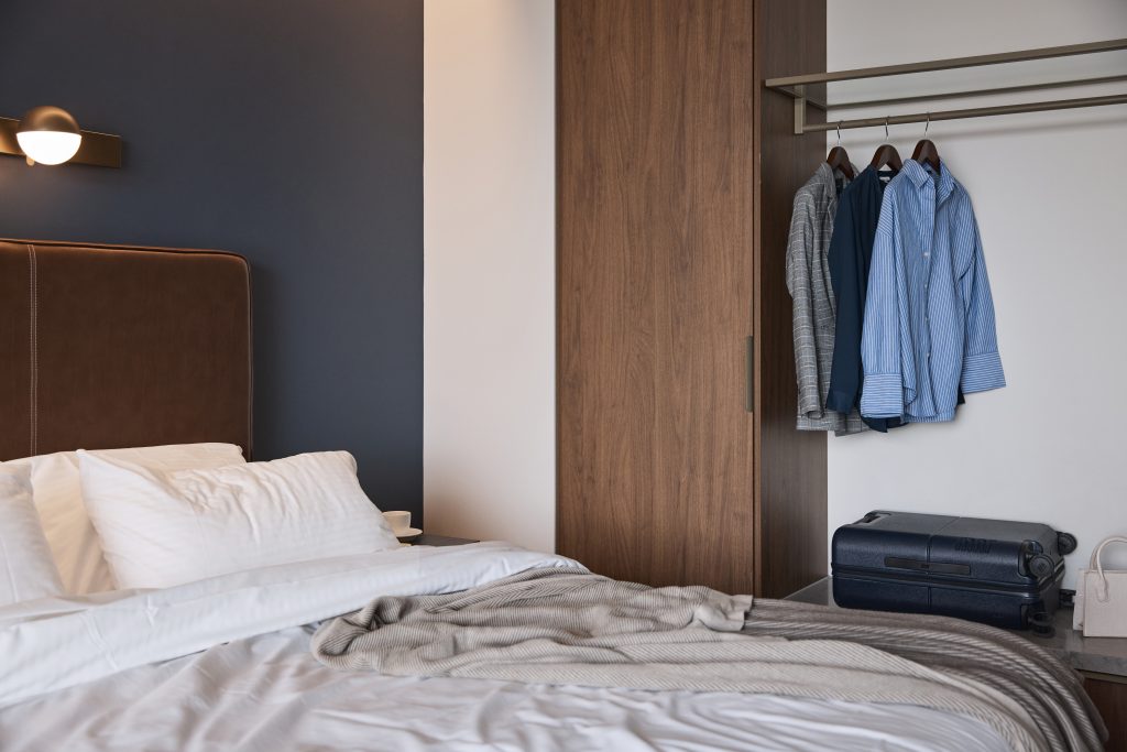 Superior Balcony King Room - Image 1
