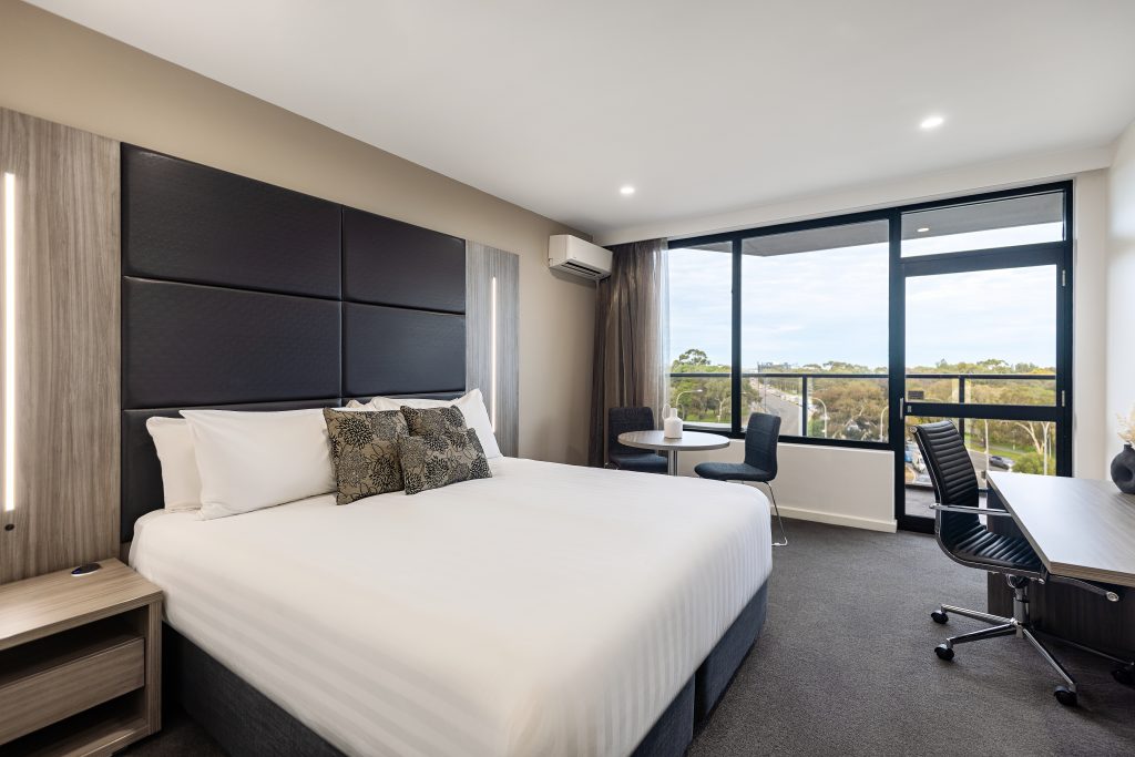 Standard King Room - Image 1