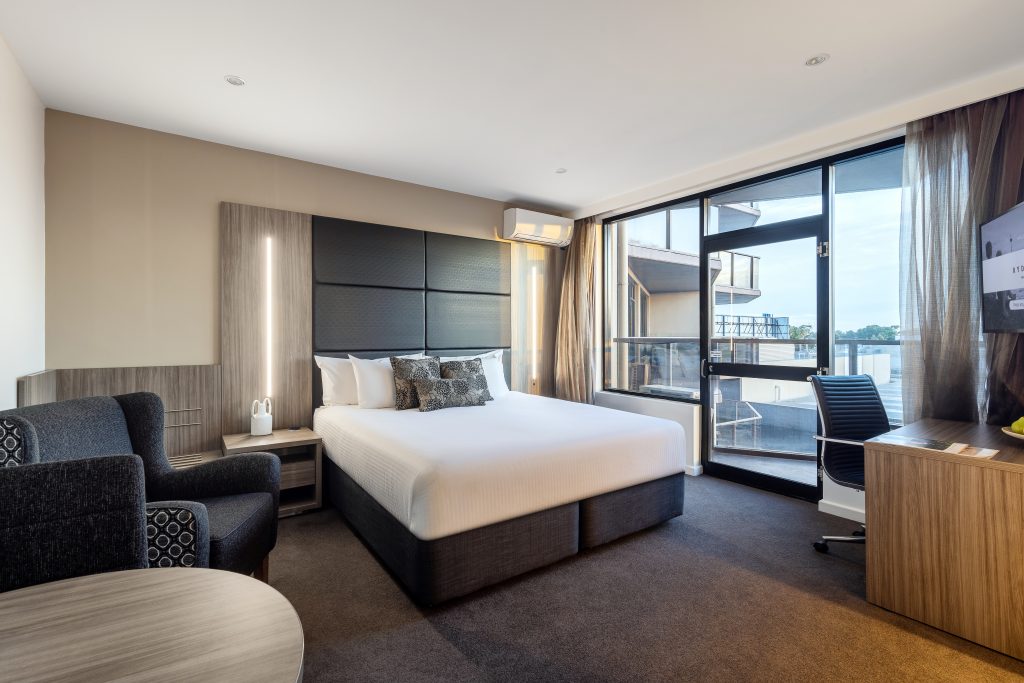 King Spa Suite - Image 1