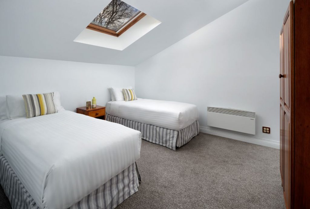 2 Bedroom Antique Suite - Image 2