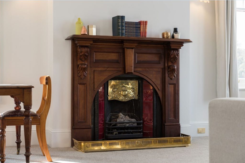 The Manor Suite - Image 3