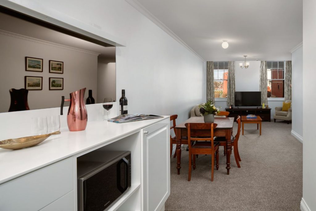 2 Bedroom Antique Suite - Image 3