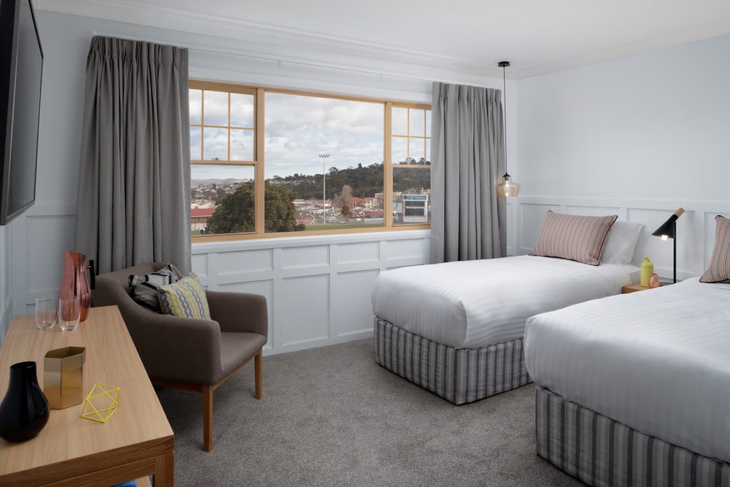 Superior Twin Room - Image 1