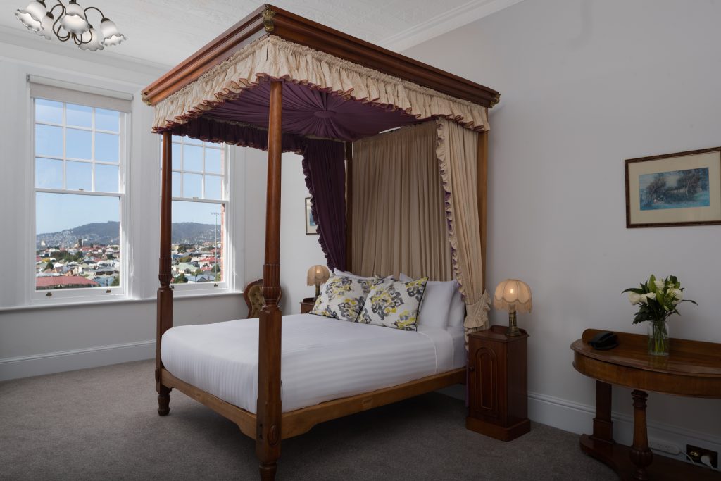 The Manor Suite - Image 1