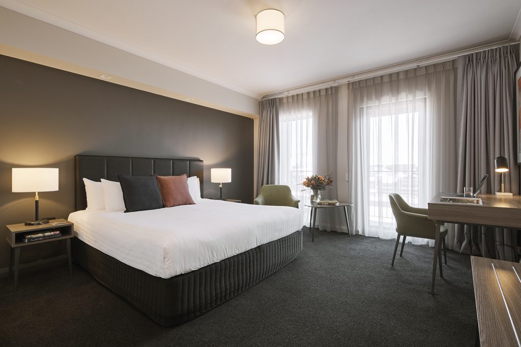 Executive King Spa Room - Image 1