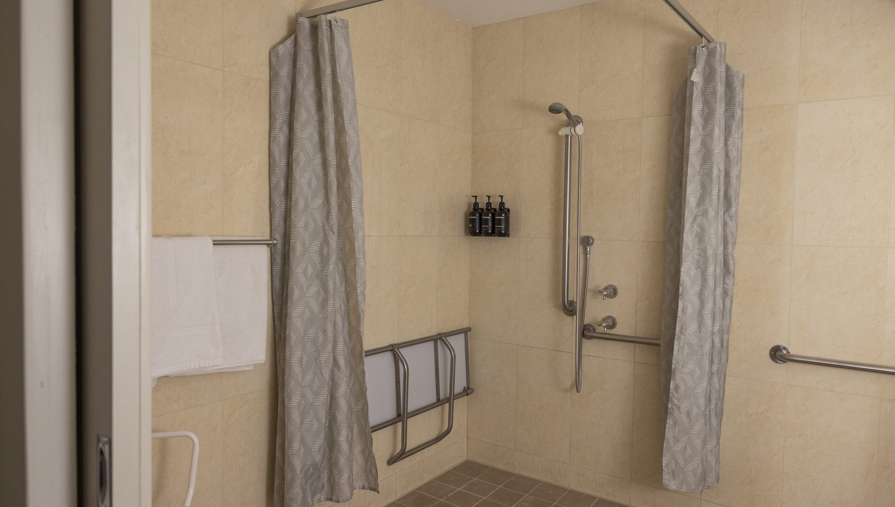 Hotel gallery image 2 of 4