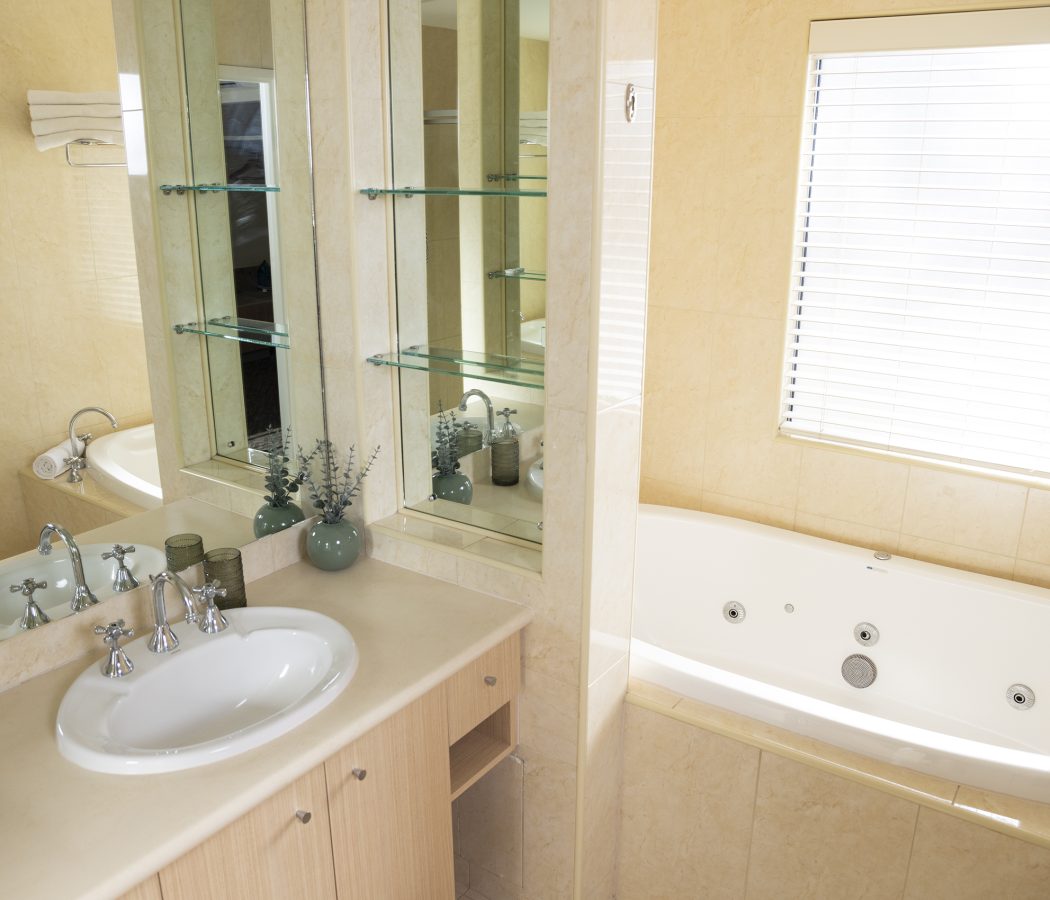 Rooms & Suites - Gallery image 3