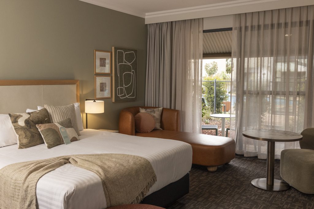 Executive One Bedroom Spa Garden View Apartment - Image 1