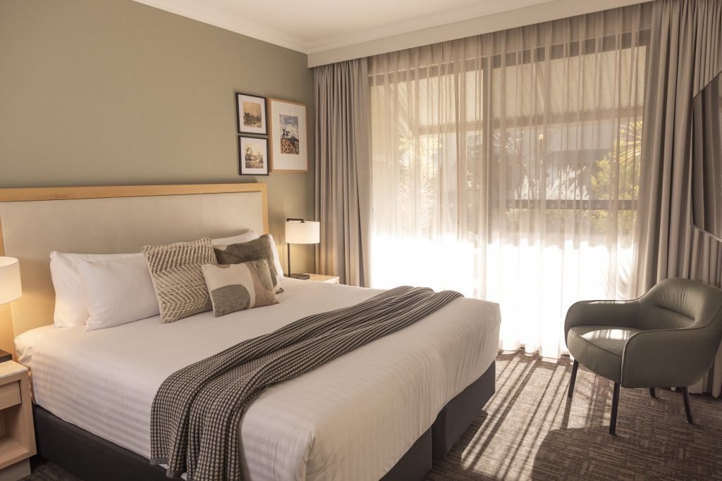 Deluxe King Spa Garden View Studio - Image 1