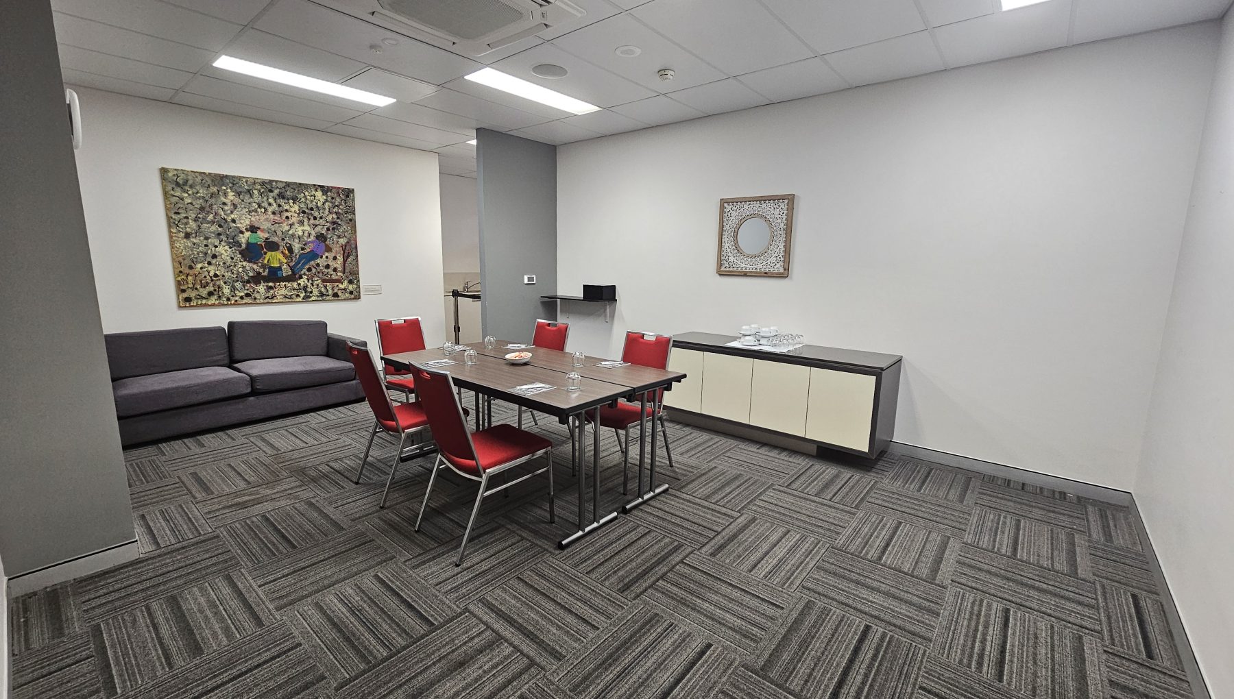 Maluka Boardroom