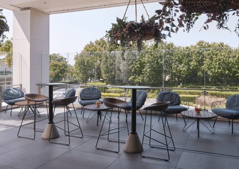 Patio - Cocktail Lounge