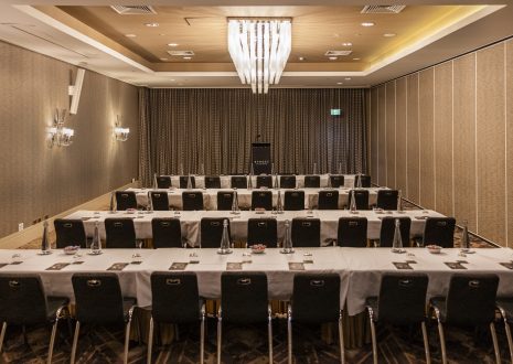 Podium Room 4