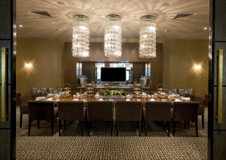 Podium Room 5