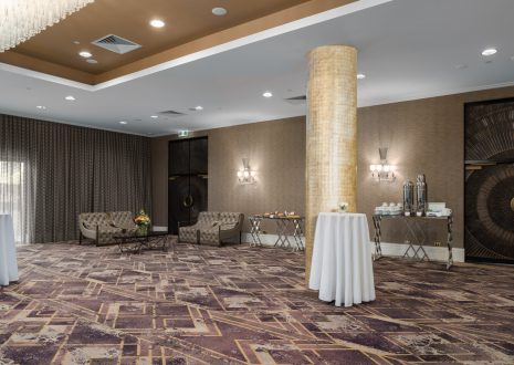 Podium Room 1