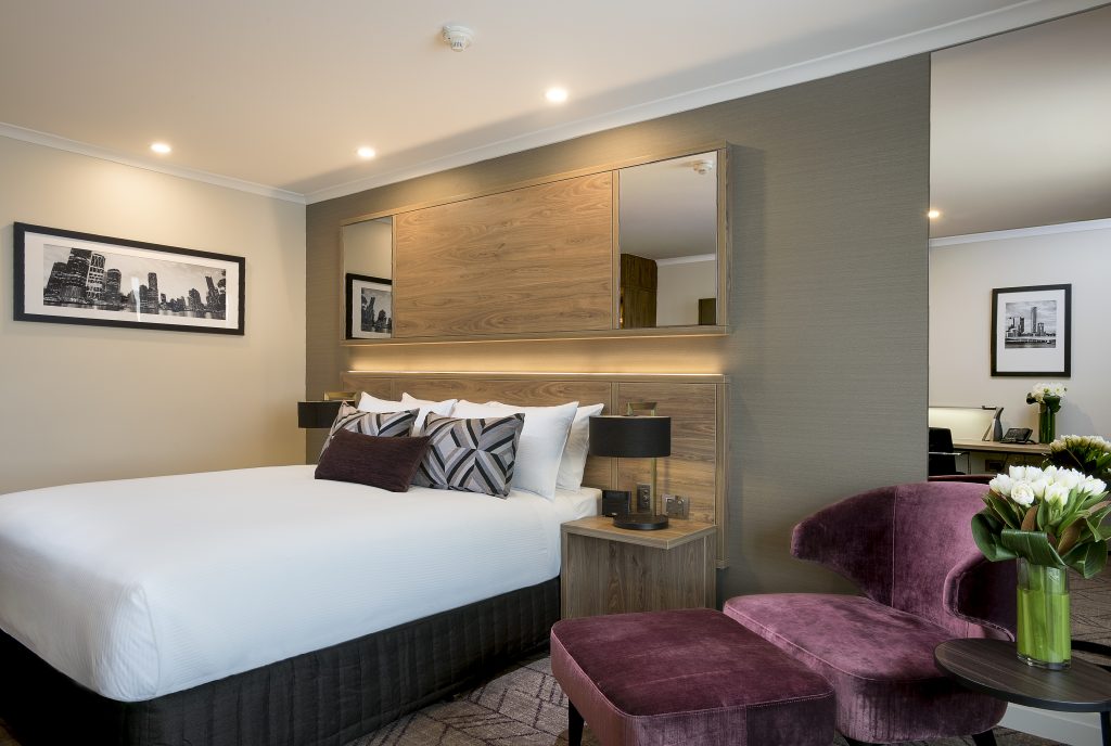 Accessible King Room - Image 1