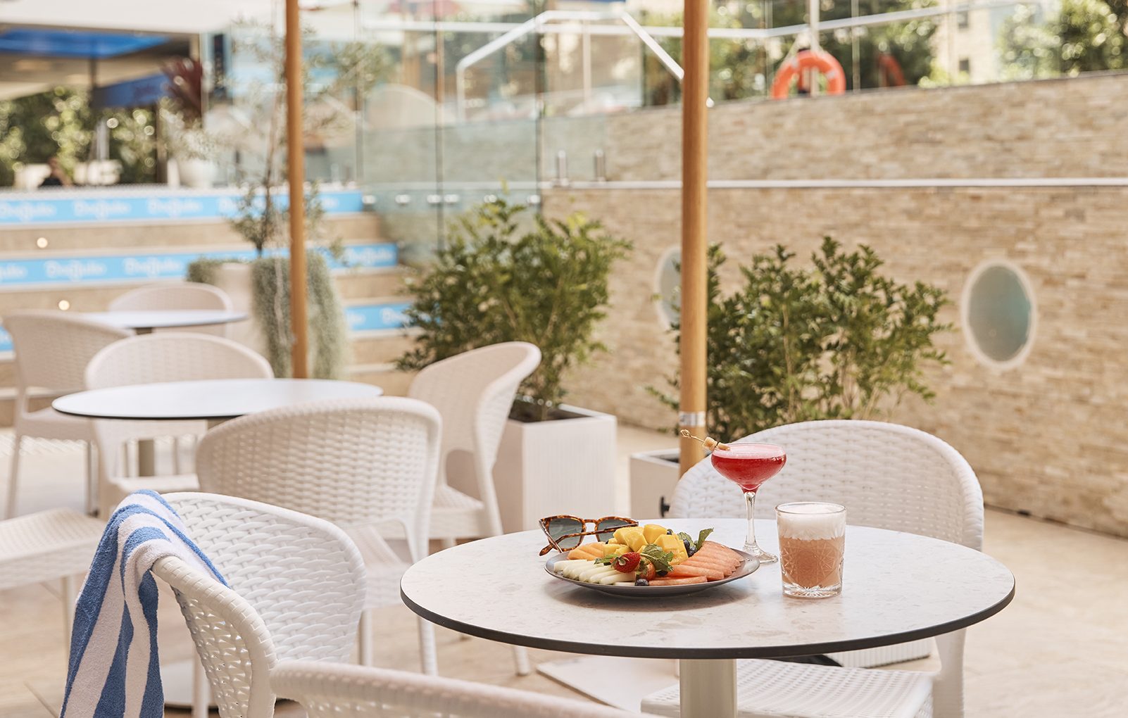 Soleil Poolside Dining