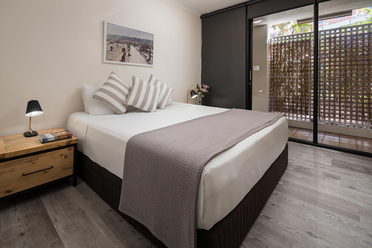 Rydges-Esplanade-Cairns-Two-Bedroom-Tower-Apartment