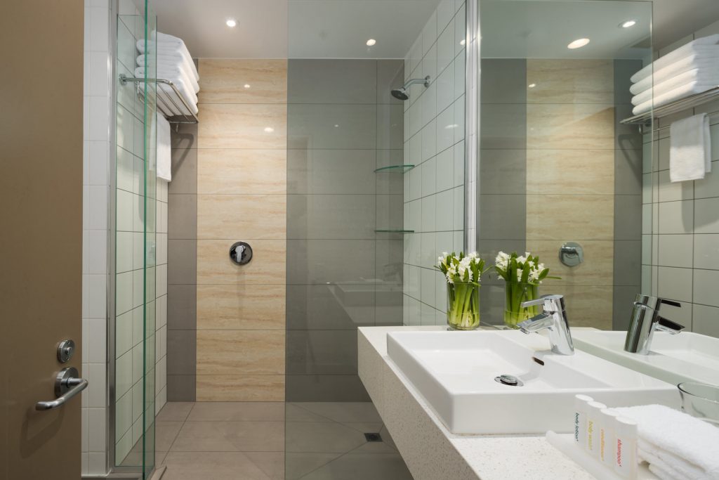 Superior Double Double Room - Image 3
