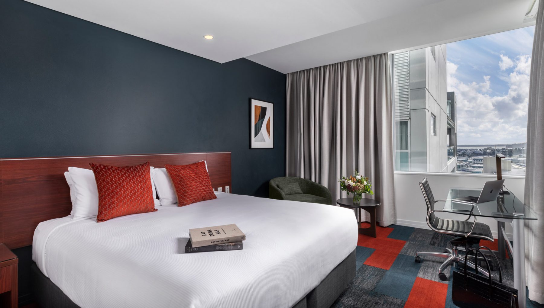 Rooms & Suites - Main image