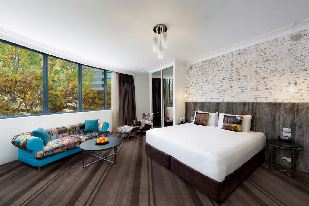 Studio Suite - Image 1
