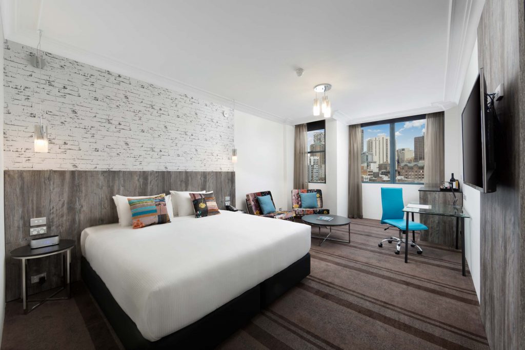 Executive Room - Image 1