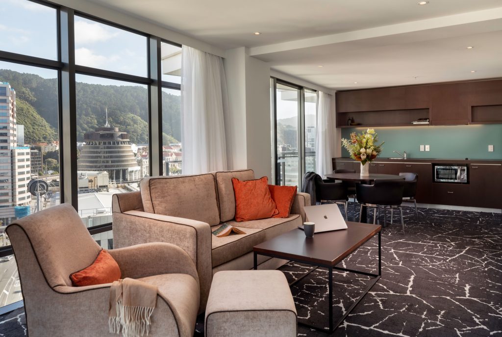 Deluxe King Suite - Image 1