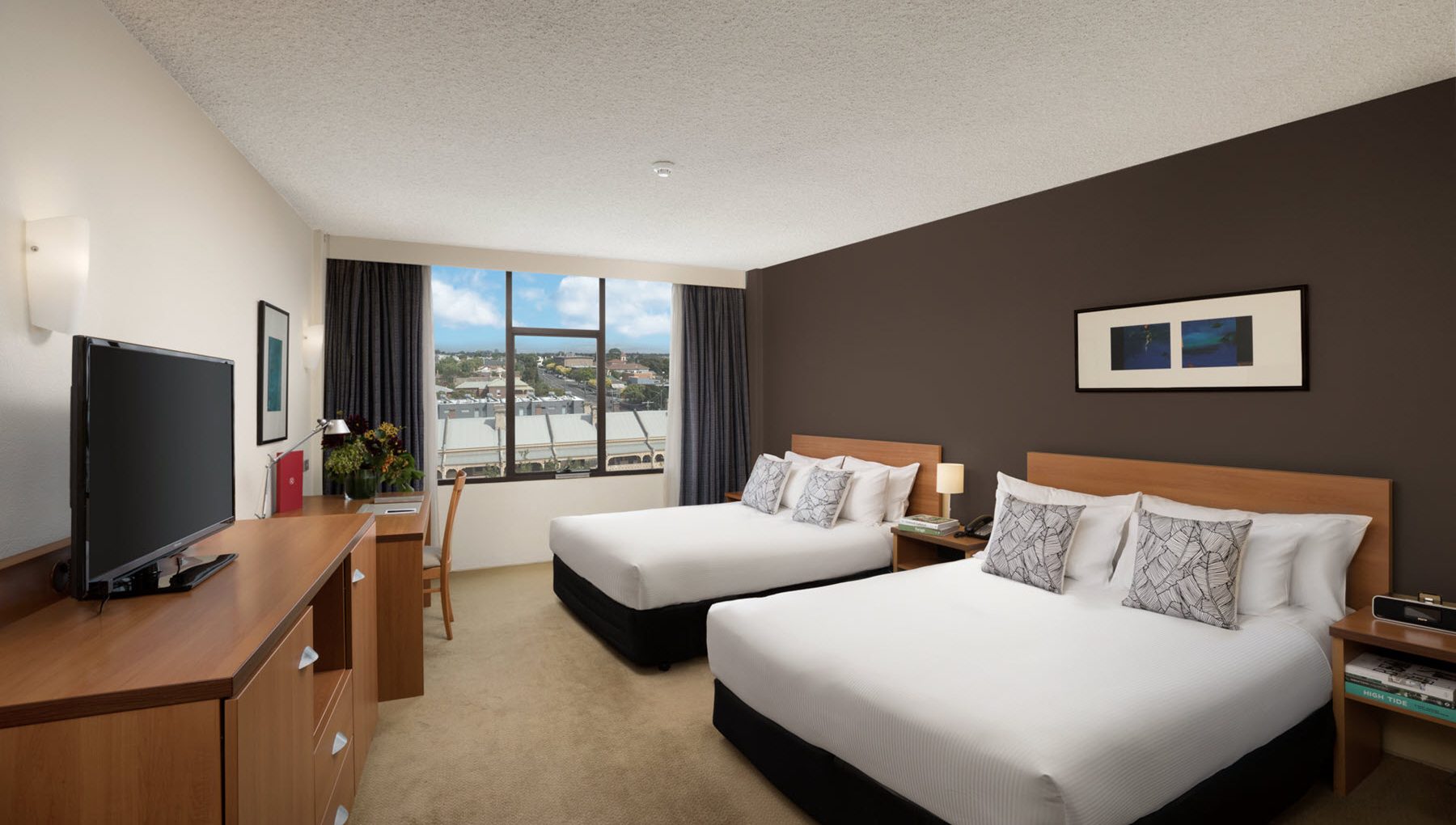 Hotel gallery image 1 of 2