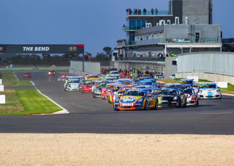 Rydges Pit Lane Hotel
