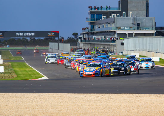 Rydges Pit Lane Hotel - Image 1