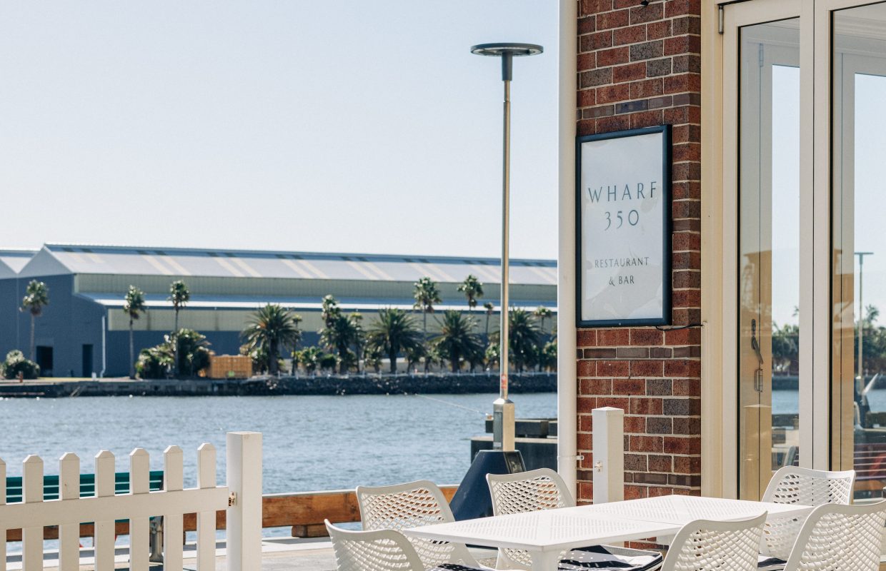 Wharf 350 | Restaurant & Bar