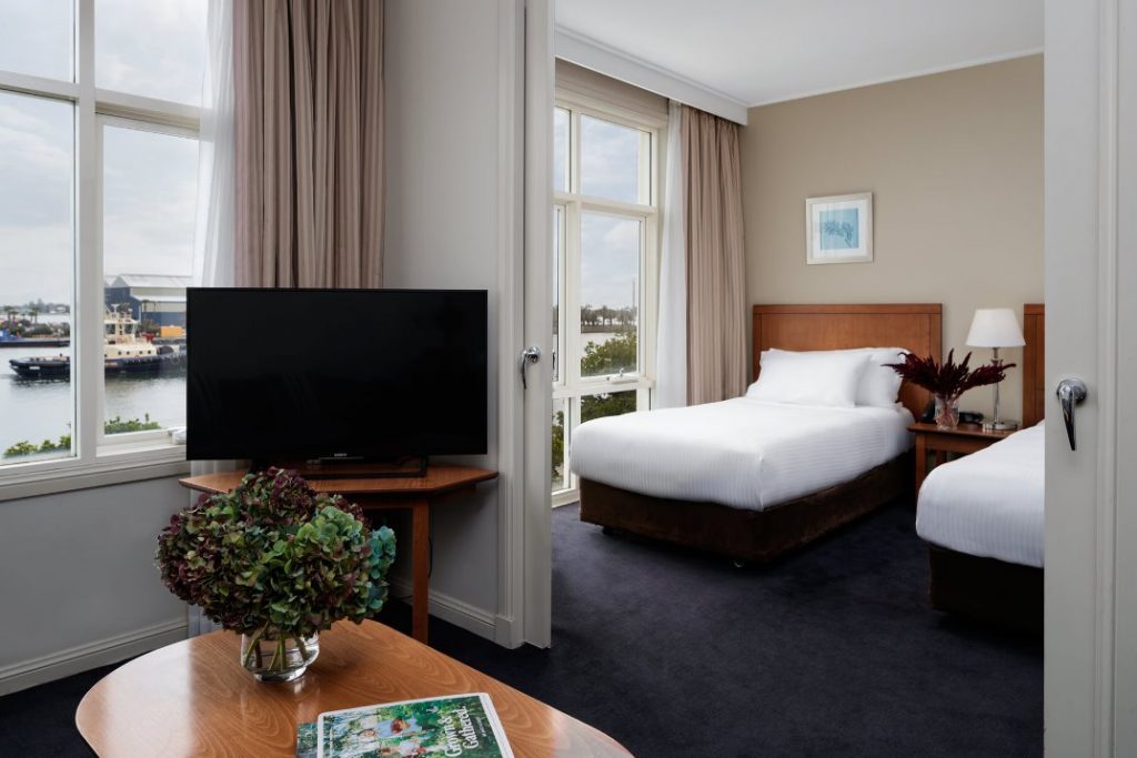 Twin Harbourside Suite - Image 1