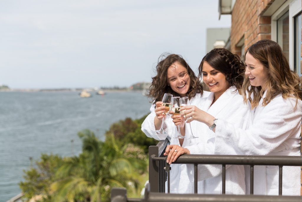 King Spa Harbourside Balcony Suite - Image 3